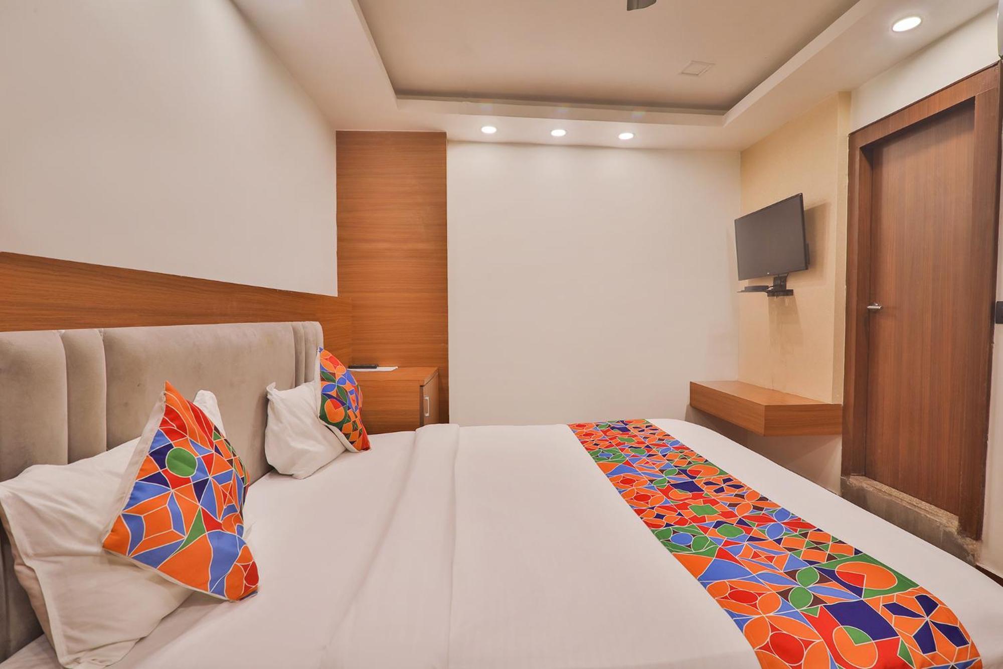 Fabhotel Shaurya Inn Лакхнау Екстер'єр фото
